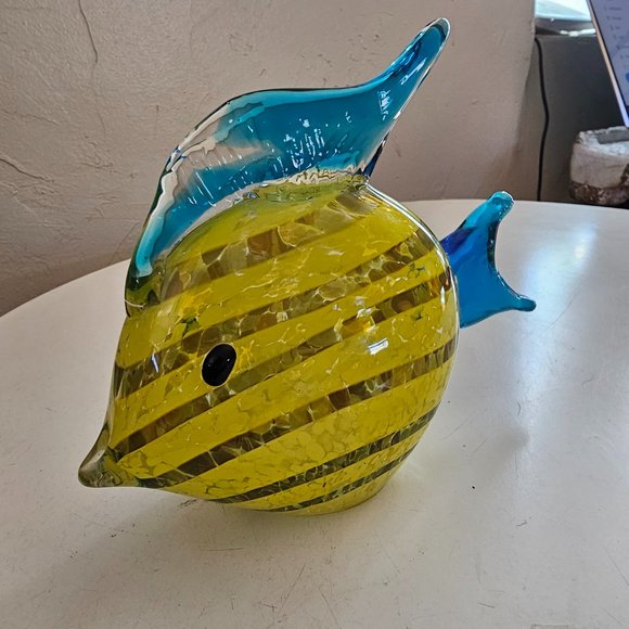 Multicolored Glass display angle fish - Picture 3 of 3